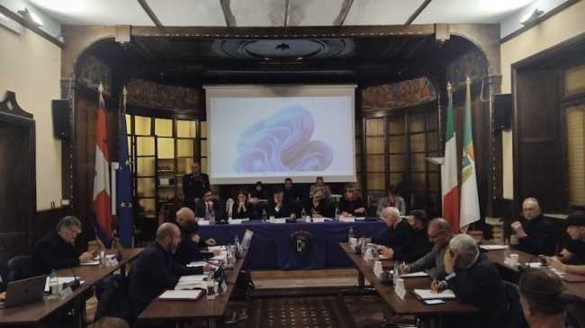 consiglio arona dic
