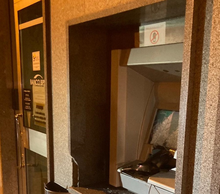 Fermata la banda che faceva saltare i bancomat