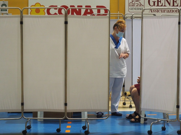 vaccini attesa puntura