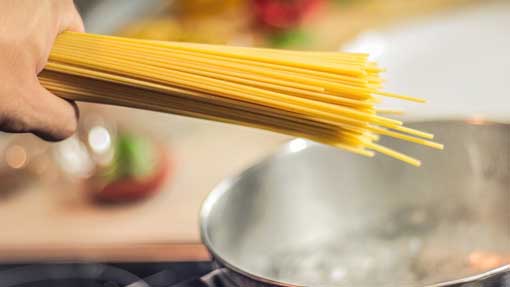 cucinare spaghetti