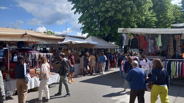 Arona, al via campagna informativa per prevenzione furti al mercato