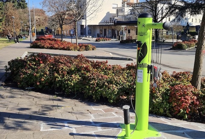 oleggio colonnina bike