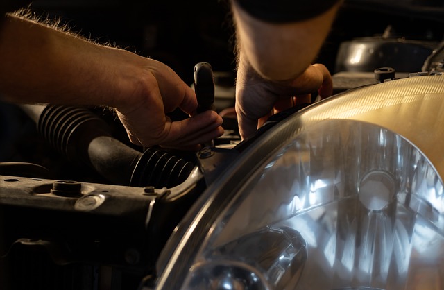 car mechanic 6260377 640