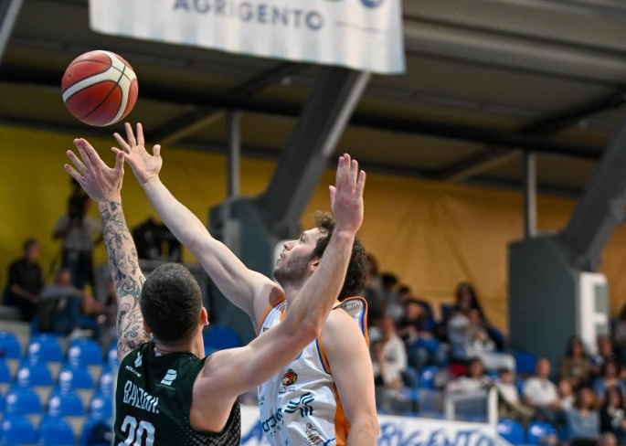 Paffoni sconfitta ad Agrigento si avvia ai play-in