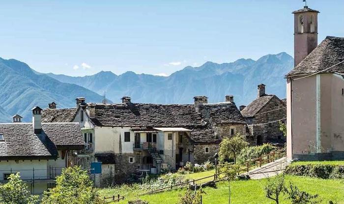 Crevoladossola caratteristica